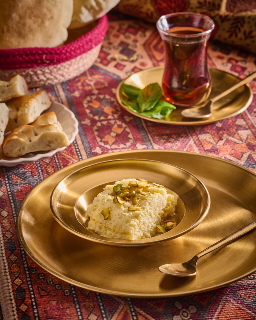 طبق قشطة